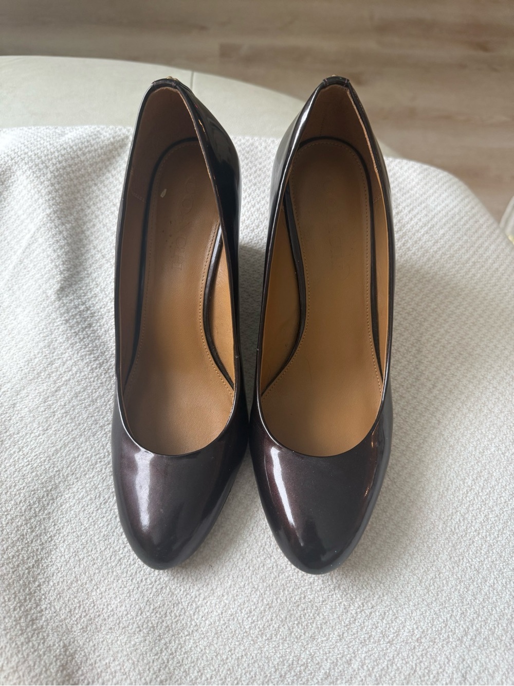 Coach’s Women's Patent Round-Toe Pumps in Dark Brown Size 8